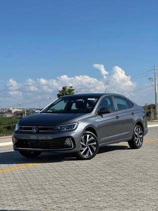 VOLKSWAGEN VIRTUS 1.0 200 TSI HIGHLINE AUTOMÁTICO VOLKSWAGEN VIRTUS 1.0 200 TSI HIGHLINE AUTOMÁTICO